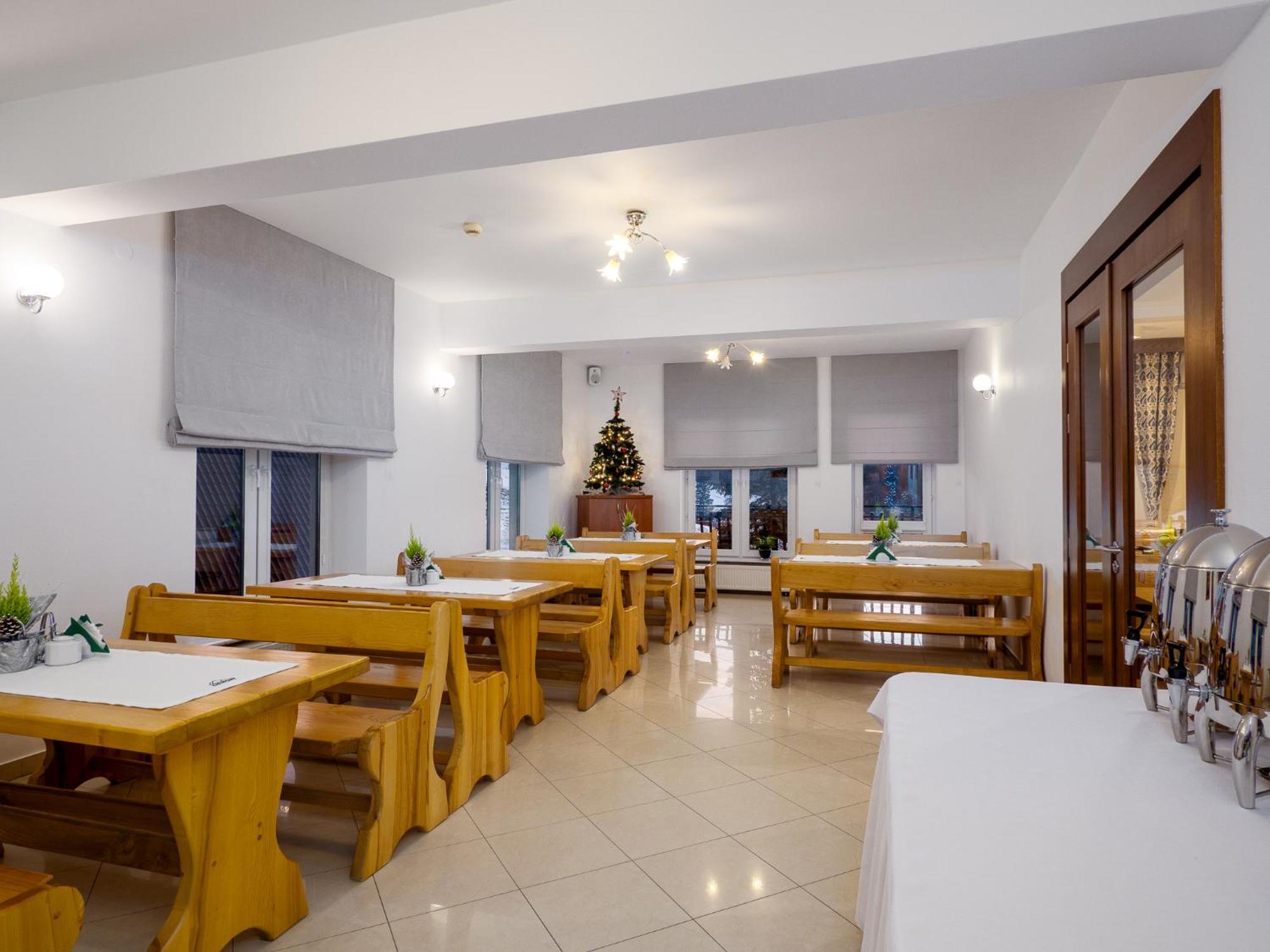 무르자시츨 Giewont B&B 외부 사진